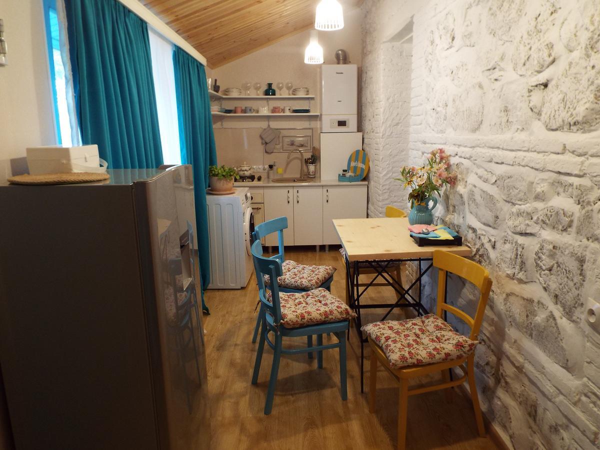 TsinandaliNino'S Houseアパートメント エクステリア 写真