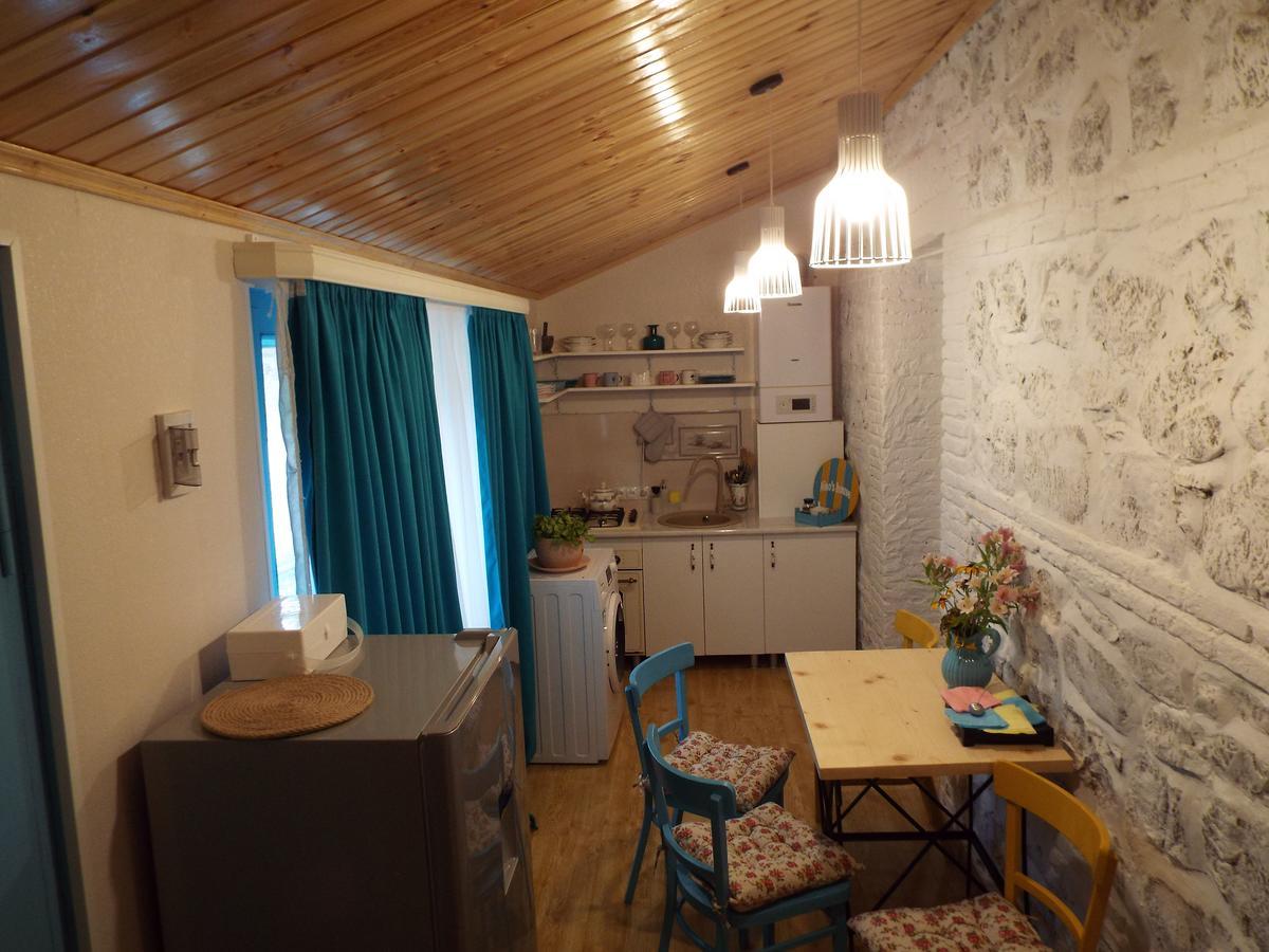 TsinandaliNino'S Houseアパートメント エクステリア 写真
